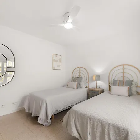 Paraiso Marino By Escapehome Puerto del Carmen (Lanzarote)